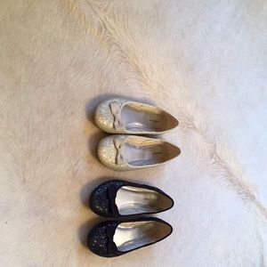 Darling girls' holiday shoes in EUC.  Size 3M.